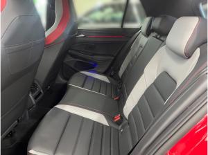 Volkswagen Golf VIII GTI Clubsport 2.0 TSI HUD AKRA PANO H&K DCC