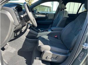 Volvo XC40 B4 DKG ULTRA DARK - Inklusive Anhängerkupplung! - Standheizung - Sofort lieferbar!