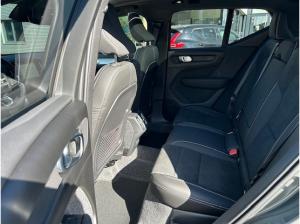 Volvo XC40 B4 DKG ULTRA DARK - Inklusive Anhängerkupplung! - Standheizung - Sofort lieferbar!