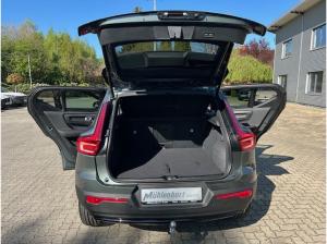 Volvo XC40 B4 DKG ULTRA DARK - Inklusive Anhängerkupplung! - Standheizung - Sofort lieferbar!