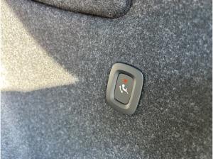 Volvo XC40 B4 DKG ULTRA DARK - Inklusive Anhängerkupplung! - Standheizung - Sofort lieferbar!