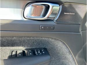 Volvo XC40 B4 DKG ULTRA DARK - Inklusive Anhängerkupplung! - Standheizung - Sofort lieferbar!