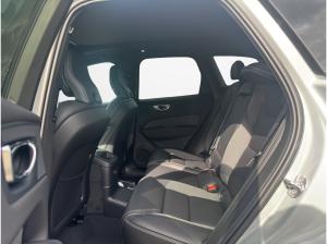 Volvo XC60 Plus Black Edition T6 AWD Plug-in Hybrid