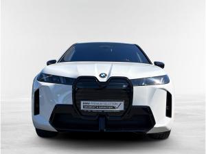BMW ix M70 xDrive M Sport Pro AHK,PGD,ACC,ALU 23 ZOLL,BOWERS & WILKINS SOUND,MASSAGE,360 GRAD KAMERA,SOFT C