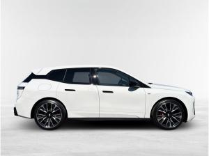 BMW ix M70 xDrive M Sport Pro AHK,PGD,ACC,ALU 23 ZOLL,BOWERS & WILKINS SOUND,MASSAGE,360 GRAD KAMERA,SOFT C