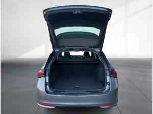 Skoda Octavia Combi Tour 2,0 TDI DSG *ACC AHZV MATRIX*