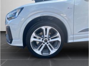 Audi Q2 35 TFSI S line competition S tronic*Standhzg.*AHK*Pano*all white*uPE:49.885,-*