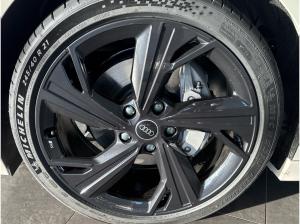 Audi A6 e-tron Avant performance Tech plus S line LED