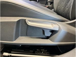 Volkswagen Golf VIII GOAL 1.5 eTSI DSG ACC AHK AUT Kam. LED