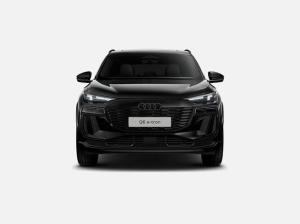 Audi e-tron Q6 SUV S line businessperformance PANO