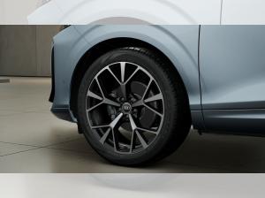 Audi Q3 SUV TFSI S-tronic | AHK,LED+,RKamera