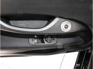 Fiat 500e Icon 42 kWh // Style-Paket // Komfort-Paket //