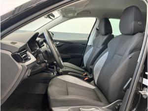 Skoda Kamiq Selection 1,0 TSI DSG *RFK SHZ AHKNAVI*