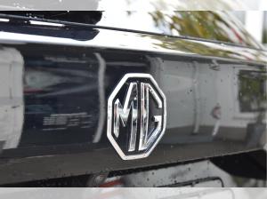 MG ZS 1.5 Hybrid+ Luxury