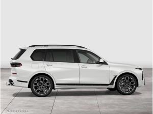 BMW X7 xDrive40d M Sport HUD PANO ACC AHK RFK NAVI