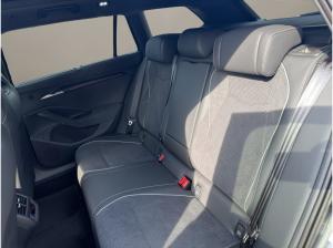 Skoda Superb SOFORT VERFÜGBAR! Combi Sportline iV DCC Pano AHK Navi eHeck