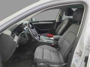 Volkswagen Passat Variant Business 2.0 TDI 1,99% DSG 4M IQ AHZV