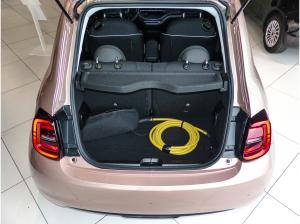 Fiat 500e Icon 42 kWh // Style-Paket // Komfort-Paket //