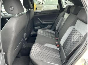 Volkswagen Taigo 1.0 TSI DSG R-Line SOFORT VERFÜGBAR! BlackRoof NAVI AHK GJR RFK