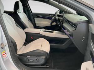 Volkswagen ID.7 PRO BLACK STYLE ACC.5J-G.WÄRMEPUMPE.AHK.AREA-VIEW.NAVI.HARMAN.HUD