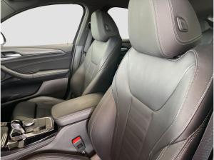 BMW X4 xDrive20i M Sport AHK