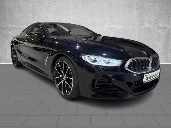 BMW M850 i xDrive Coupé