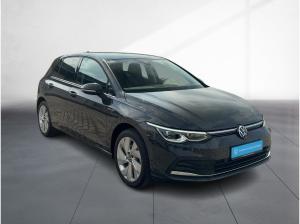 Volkswagen Golf VIII Style 1.5 TSI LED+ APP NAV PDC TRAVEL