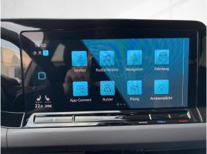 Volkswagen Golf VIII Style 1.5 TSI LED+ APP NAV PDC TRAVEL