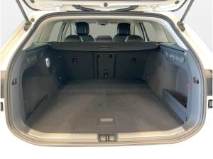 Volkswagen Passat Variant Business 1.5 eTSI DSG 360 ACC AUT