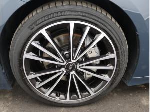 Audi A6 e-tron A6 Avant e-tron performance / Pano, AR-HuD, AHK