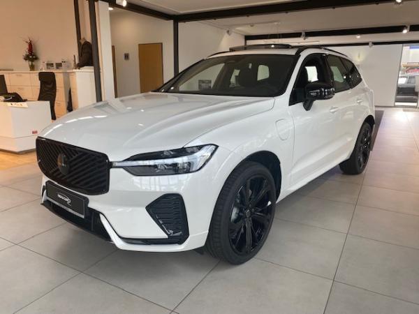 Volvo XC60 T8 Recharge Plus Black Edition *Lageraktion*