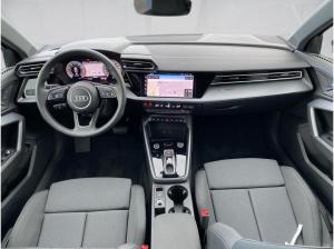 Audi A3 Limousine 30 TFSI S line Sportsitze Anhängevorrichtung