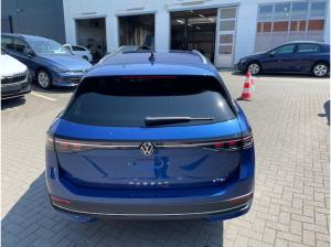 Volkswagen Passat Variant 1.5 eTSi DSG Business AHK R-Kamera Navi 17Zoll elektr.Heckklappe