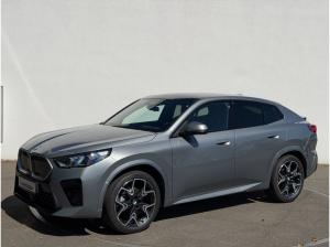 BMW iX2 eDrive20 M SPORT+HUD+AHK+LM20+KAMERA+HK SOUND+LED