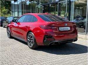 BMW i4 eDrive40 M Sport //Schiebedach Stop&Go H&K