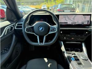 BMW i4 eDrive40 M Sport //Schiebedach Stop&Go H&K