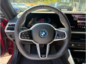 BMW i4 eDrive40 M Sport //Schiebedach Stop&Go H&K