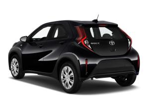 Toyota Aygo X HYBRID PURE