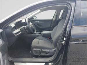 Skoda Superb Combi 2,0 TDI DSG Selection 150PS MATRIX AHK schwenk