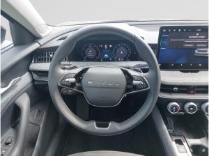 Skoda Superb Combi 2,0 TDI DSG Selection 150PS MATRIX AHK schwenk