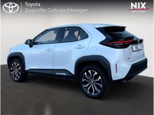 Toyota Yaris Cross 1,5-l-VVT-iE Teamplayer LED KAMERA ADAP. TEMPO EINPARKHILFE  *sofort Verfügbar*
