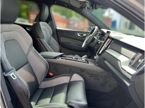 Volvo XC60 T8 Plug-in - AWD -  Plus Black Edt. - 360° - AHK - Pilot Assist