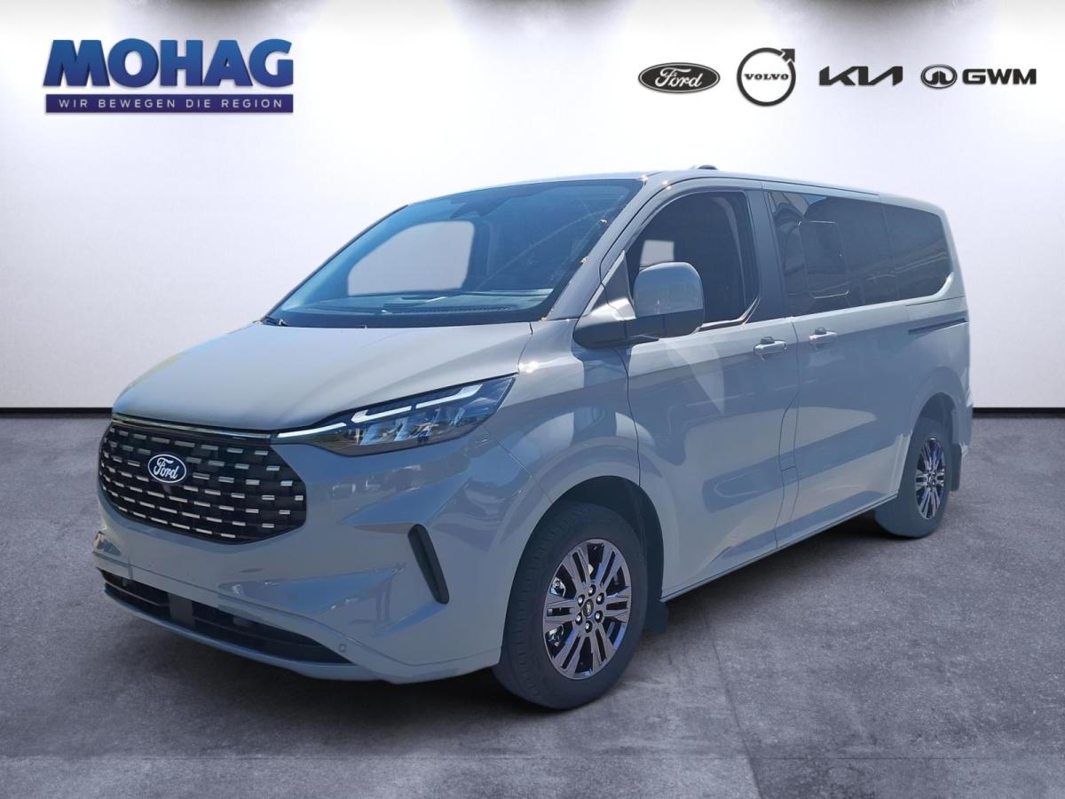 Ford Tourneo Custom 2.0 170PS 320L1 Titanium Automatik Rückfahrkamera