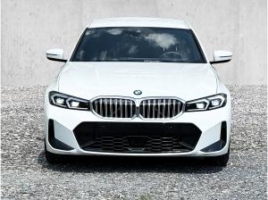 BMW 330 330i xDrive M Sport ACC RFK NAVI LED PDC V+H LM