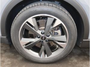 Audi Q4 e-tron 45 / Standklima, MMI-Navi+, WP, LED