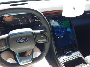 Ford Explorer AWD Collection 77 KWH ACC 20 Zoll Räder
