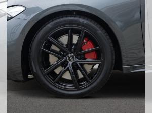 Audi A5 Avant e-hybrid quattro S tronic