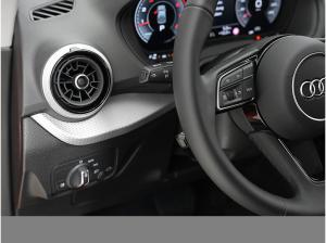 Audi Q2 advanced 35 s tronic AHK eKLAPPE CAM LM18