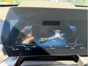BMW iX2 eDrive20 M SPORT+HUD+AHK+LM20+KAMERA+HK SOUND+LED