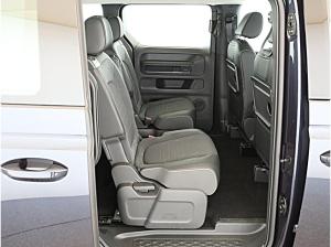 Volkswagen ID.Buzz Pro Kurzer Radstand 6Sitzer TravelAssist AHK Winterräder Open&Close Wärmepumpe